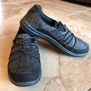 Danskin memory foam sneakers